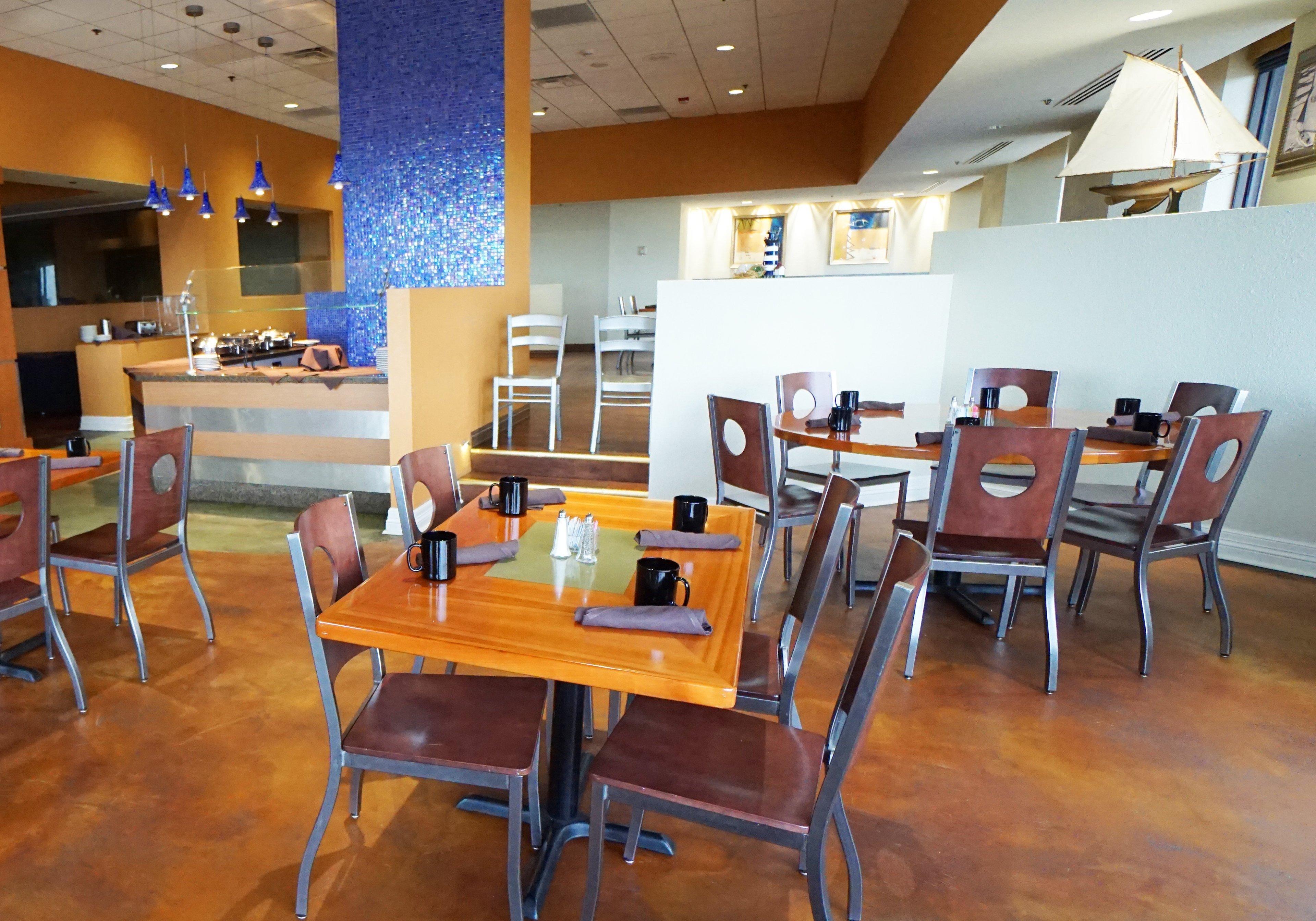 Hotel Downtown Marina By Ihg