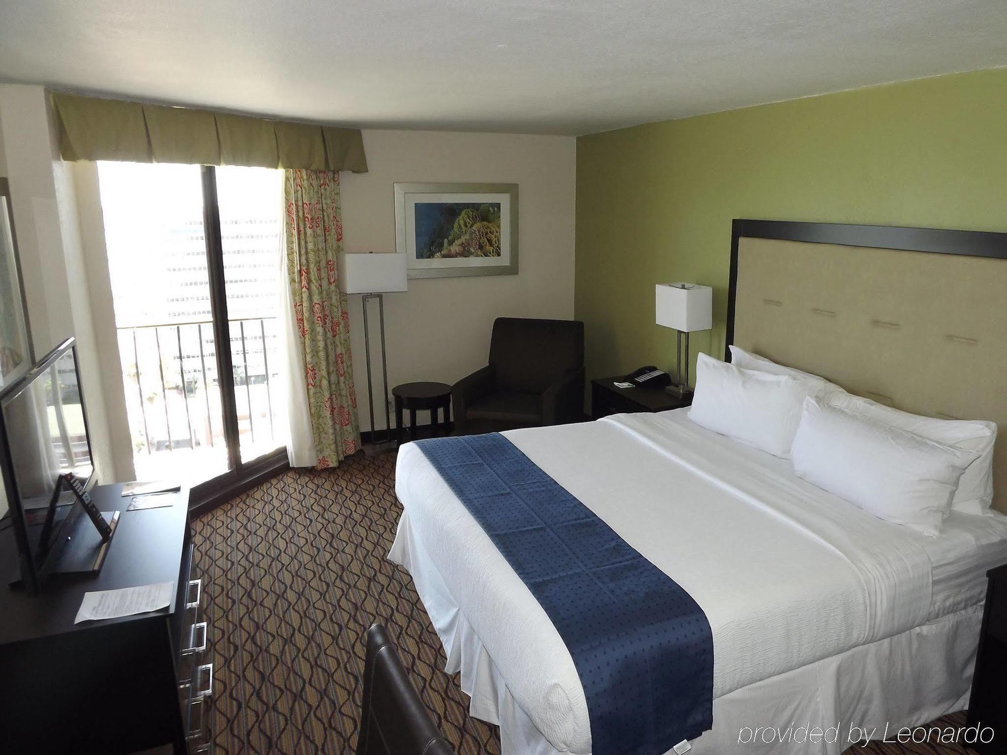 Downtown Marina By Ihg 3*