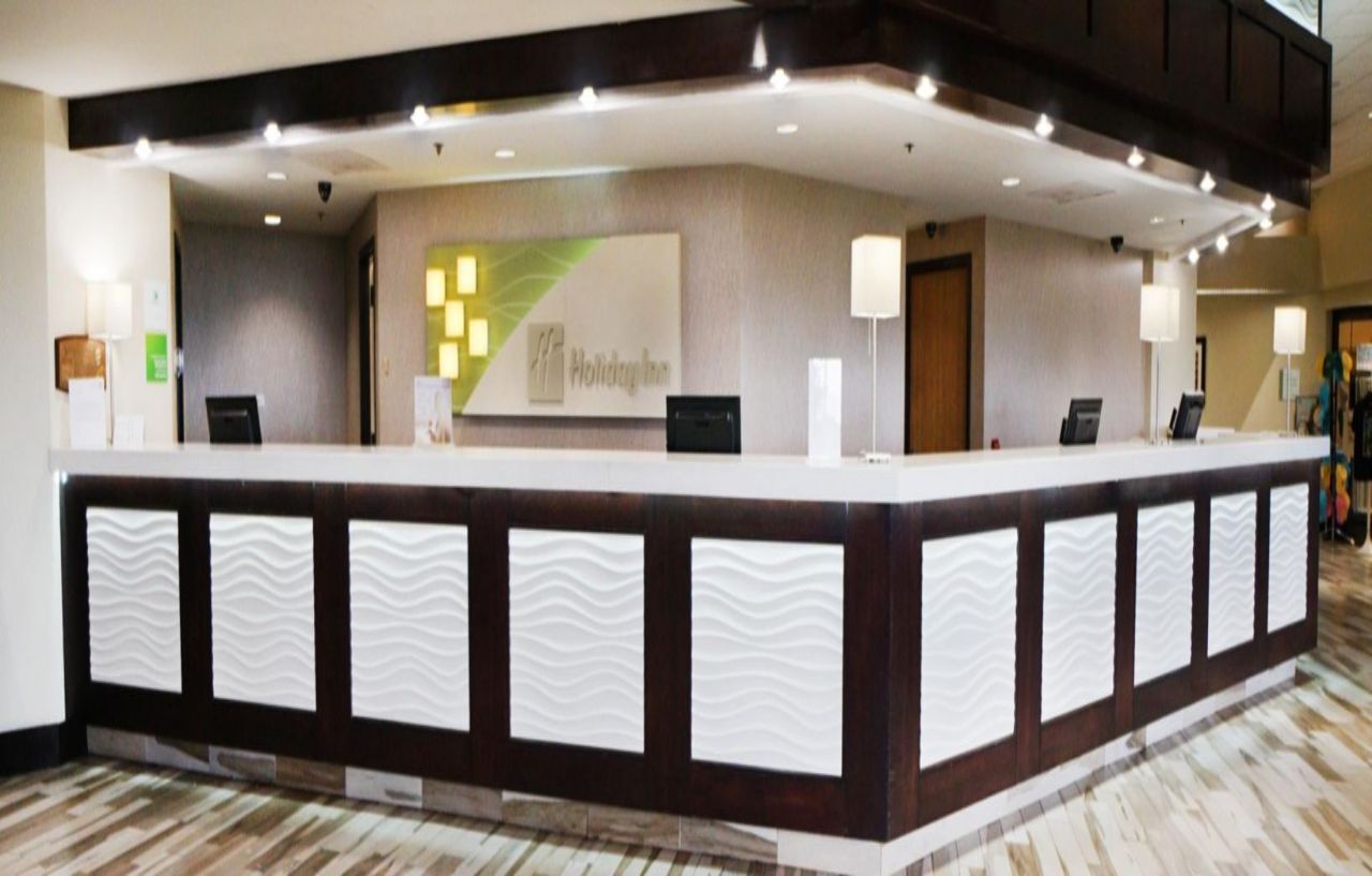 Hotel Downtown Marina By Ihg 3*